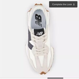 New Balance Women’s 327 size 8.5